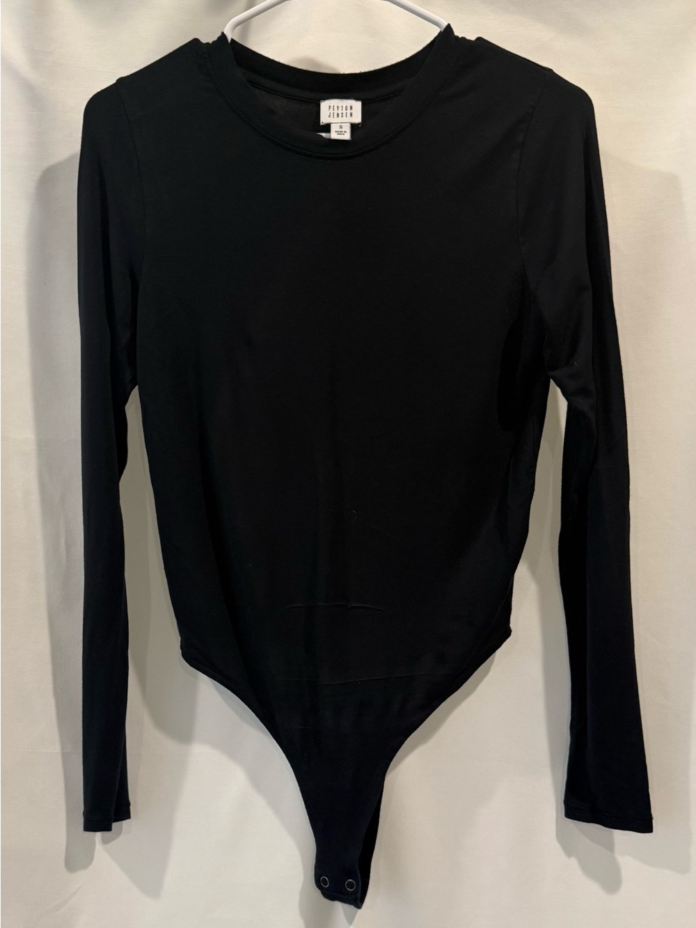 Peyton Jensen Black Long Sleeve Crewneck Bodysuit – Small